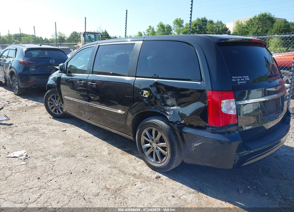 2016 CHRYSLER TOWN & COUNTRY S VIN: 2C4RC1HG2GR128326