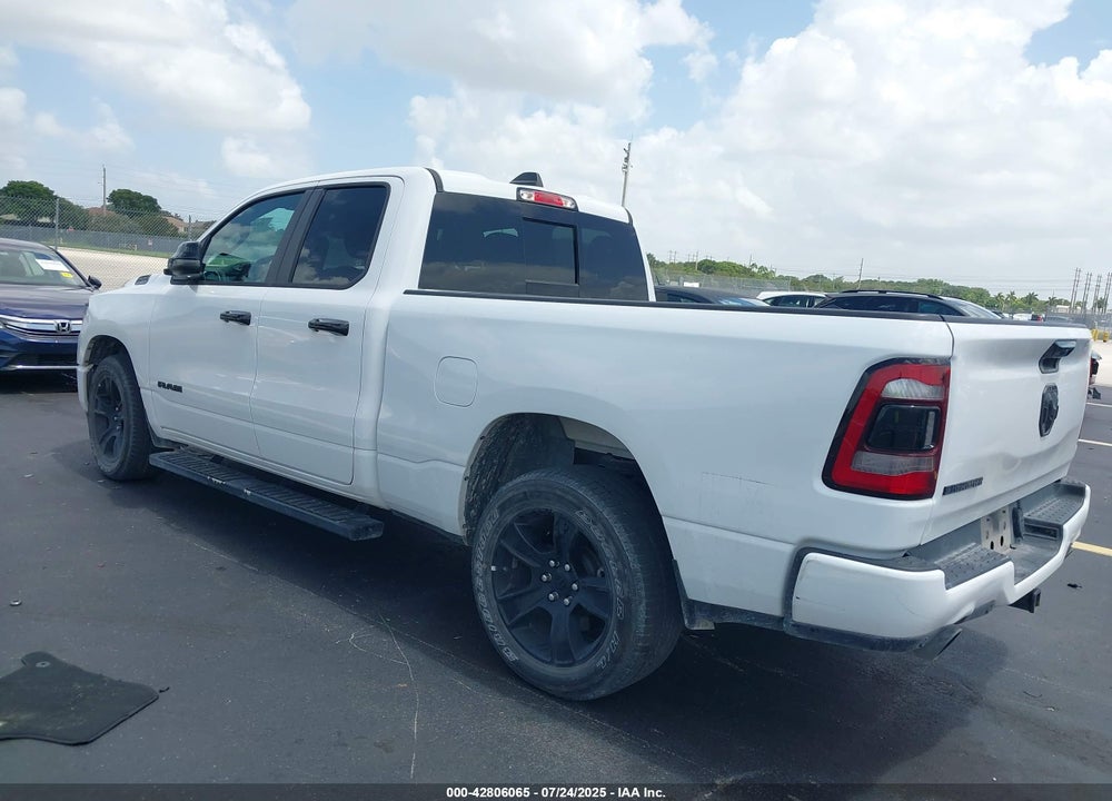 2024 RAM 1500 BIG HORN 4X2 6'4 BOX VIN: 1C6RREBT3RN152248