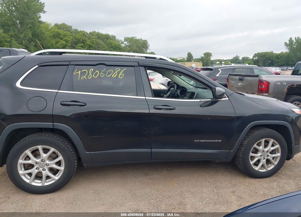 2014 JEEP CHEROKEE VIN: 1C4PJMCB8EW174130