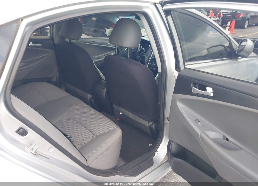 2012 HYUNDAI SONATA VIN: 5NPEB4AC8CH403022