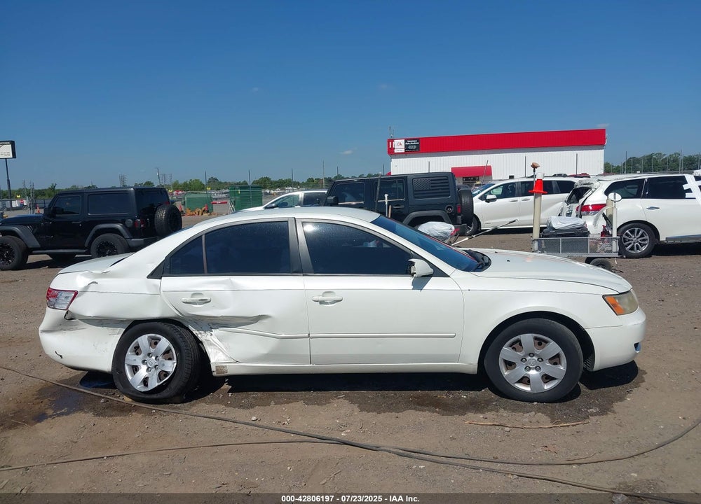 2006 HYUNDAI SONATA GL VIN: KMHET46C06A102399
