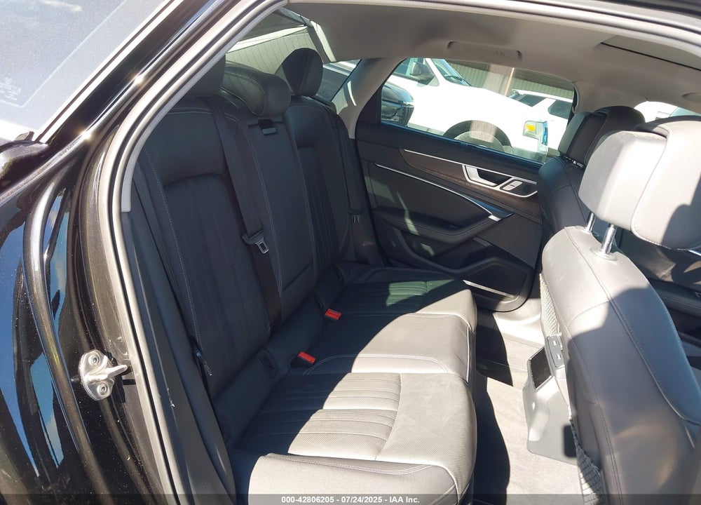 2019 AUDI A6 VIN: WAUL2AF26KN102511