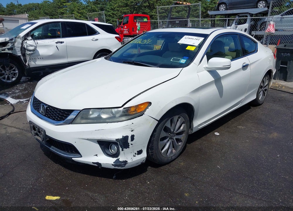 2013 HONDA ACCORD VIN: 1HGCT1B80DA010445