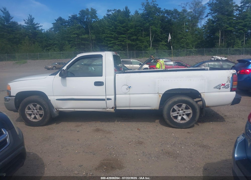 2005 GMC SIERRA 1500 VIN: 1GTEK14T85Z122151