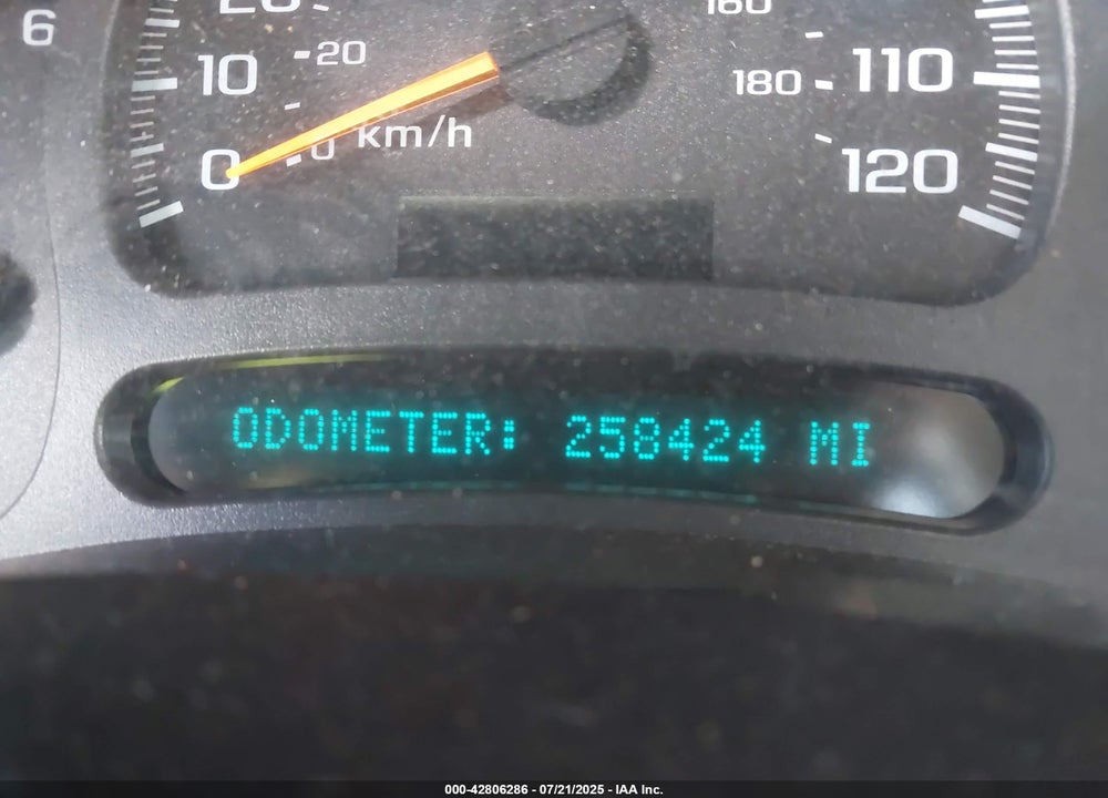 2003 CHEVROLET TAHOE LT VIN: 1GNEC13T23R117983