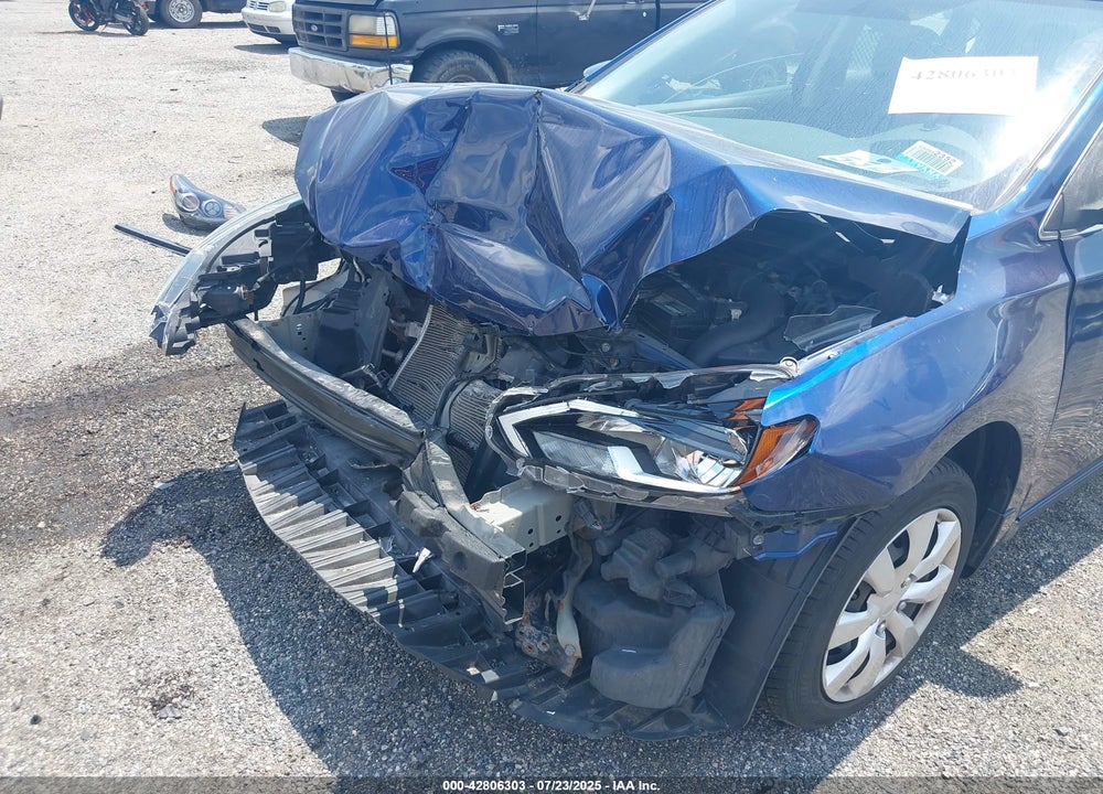 2017 NISSAN SENTRA VIN: 3N1AB7AP4HY392469