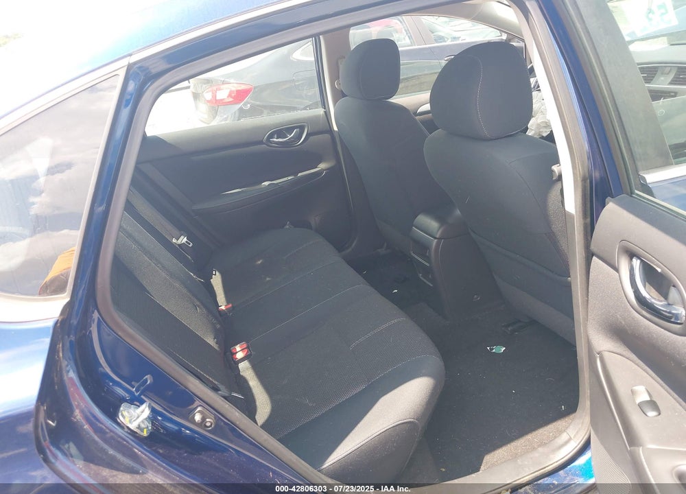 2017 NISSAN SENTRA VIN: 3N1AB7AP4HY392469