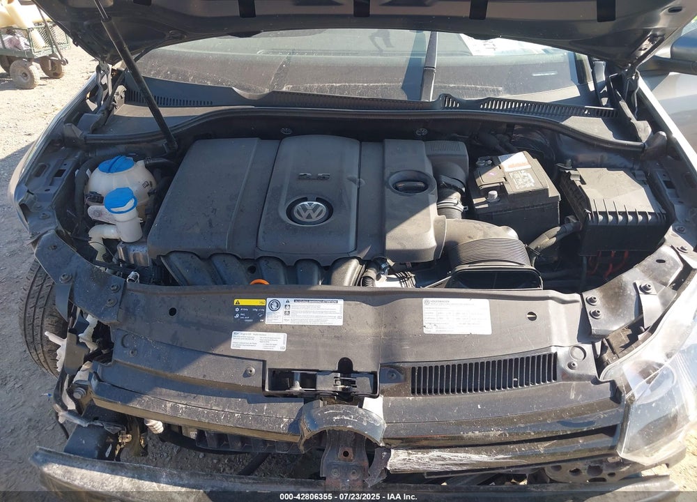 2013 VOLKSWAGEN GOLF VIN: WVWBB7AJ1DW113607