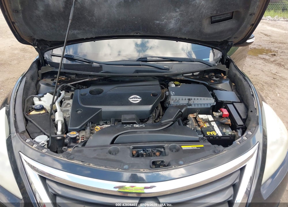 2013 NISSAN ALTIMA VIN: 1N4AL3AP8DC211238