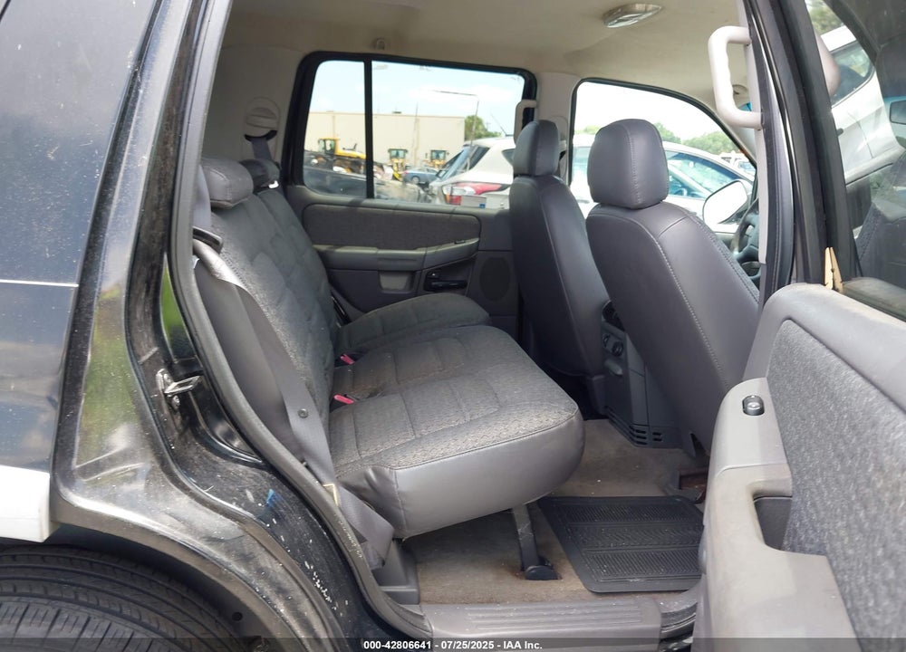 2002 FORD EXPLORER XLS VIN: 1FMZU62K32UD29716