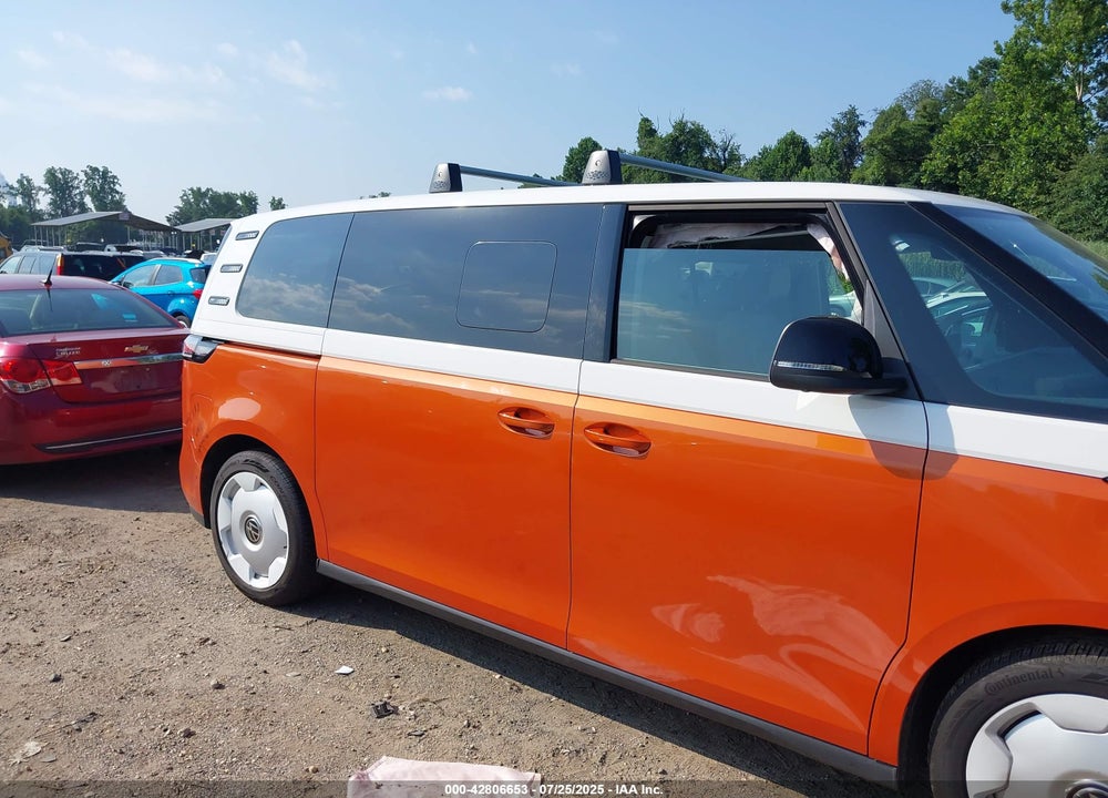 2025 VOLKSWAGEN ID. BUZZ 1ST EDITION WITH 4MOTION VIN: WVG6YVEB3SH016770