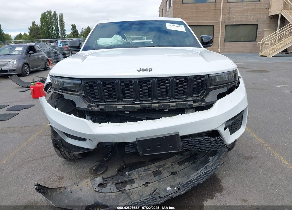 2023 JEEP GRAND CHEROKEE ALTITUDE 4X2 VIN: 1C4RJGAG1PC579257