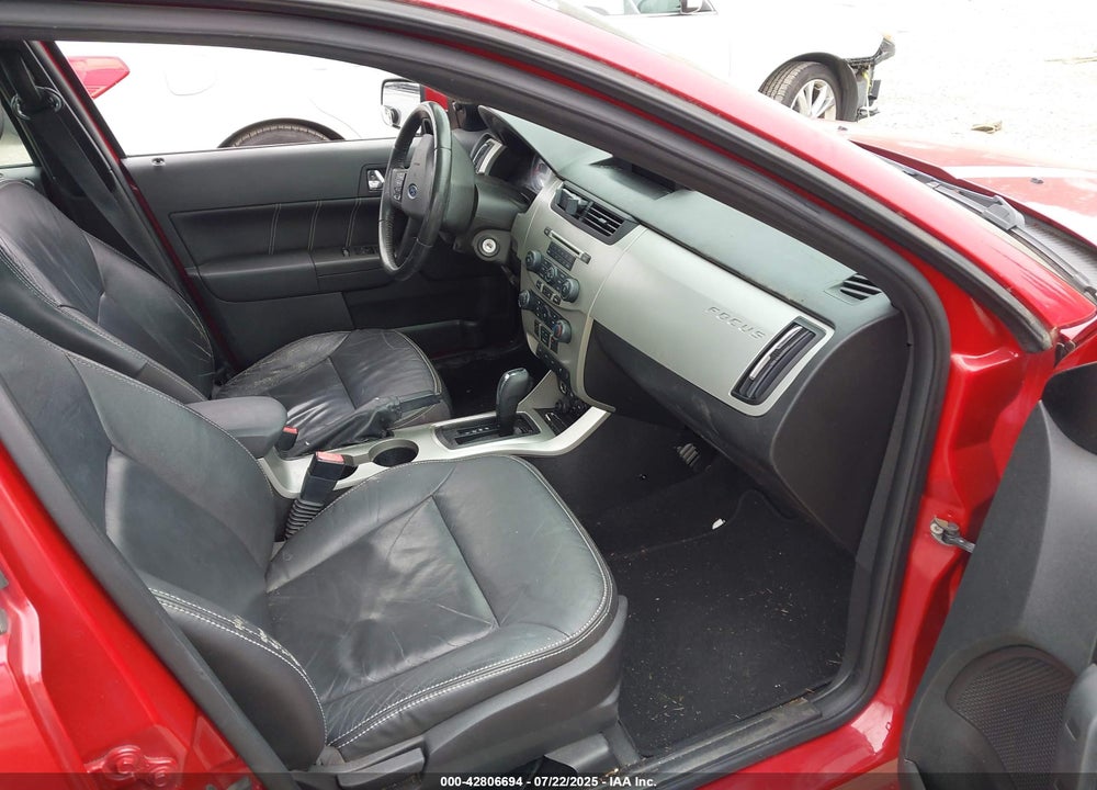 2011 FORD FOCUS VIN: 1FAHP3GN6BW143042