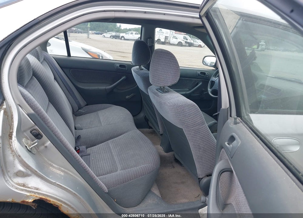 2000 HONDA CIVIC VIN: 2HGEJ661XYH562292