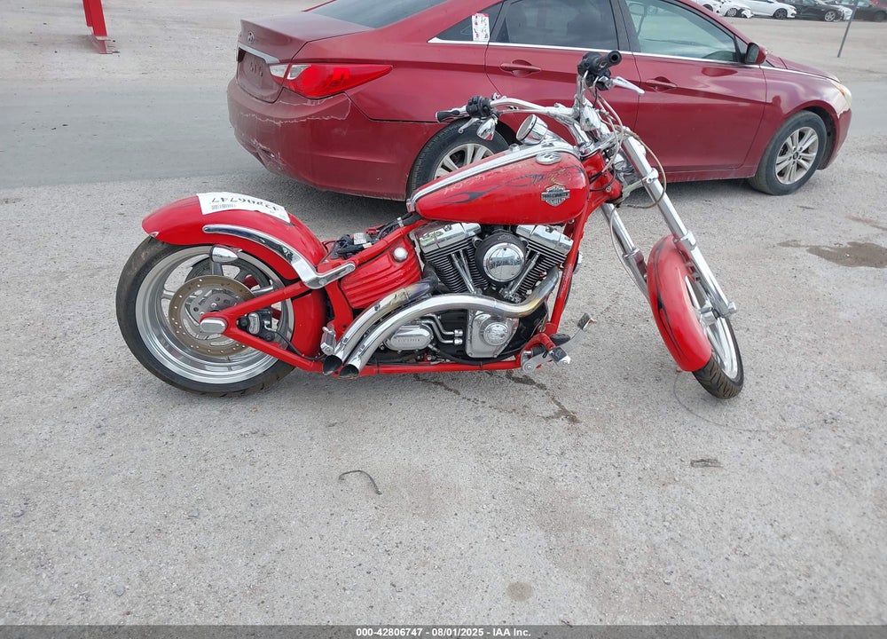 2011 HARLEY-DAVIDSON FXCWC VIN: 1HD1JK517BB014319