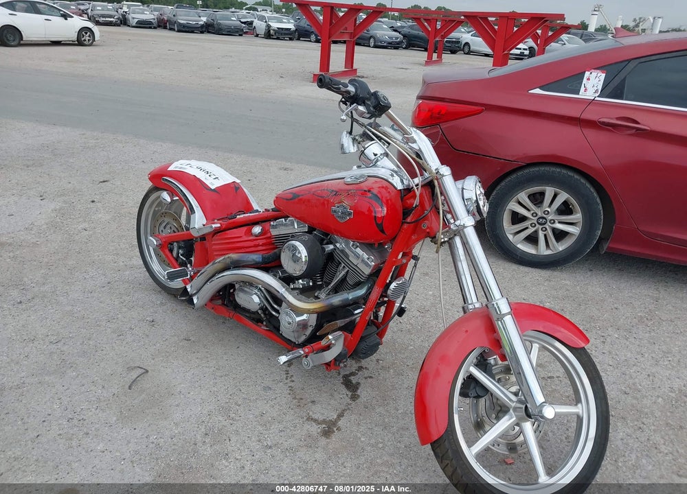 2011 HARLEY-DAVIDSON FXCWC VIN: 1HD1JK517BB014319