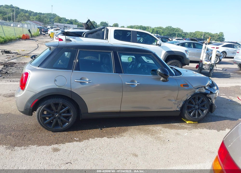 2019 MINI HARDTOP VIN: WMWXU1C58K2J02358