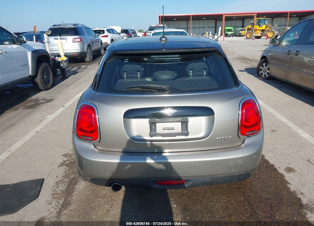 2019 MINI HARDTOP VIN: WMWXU1C58K2J02358