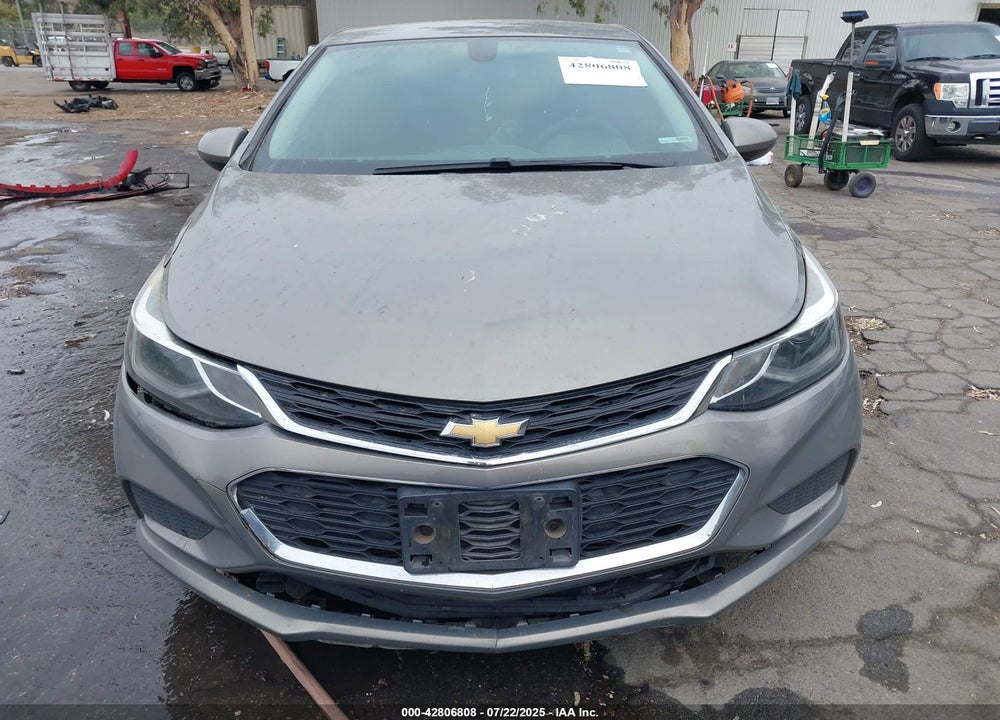 2017 CHEVROLET CRUZE VIN: 1G1BE5SM6H7148821