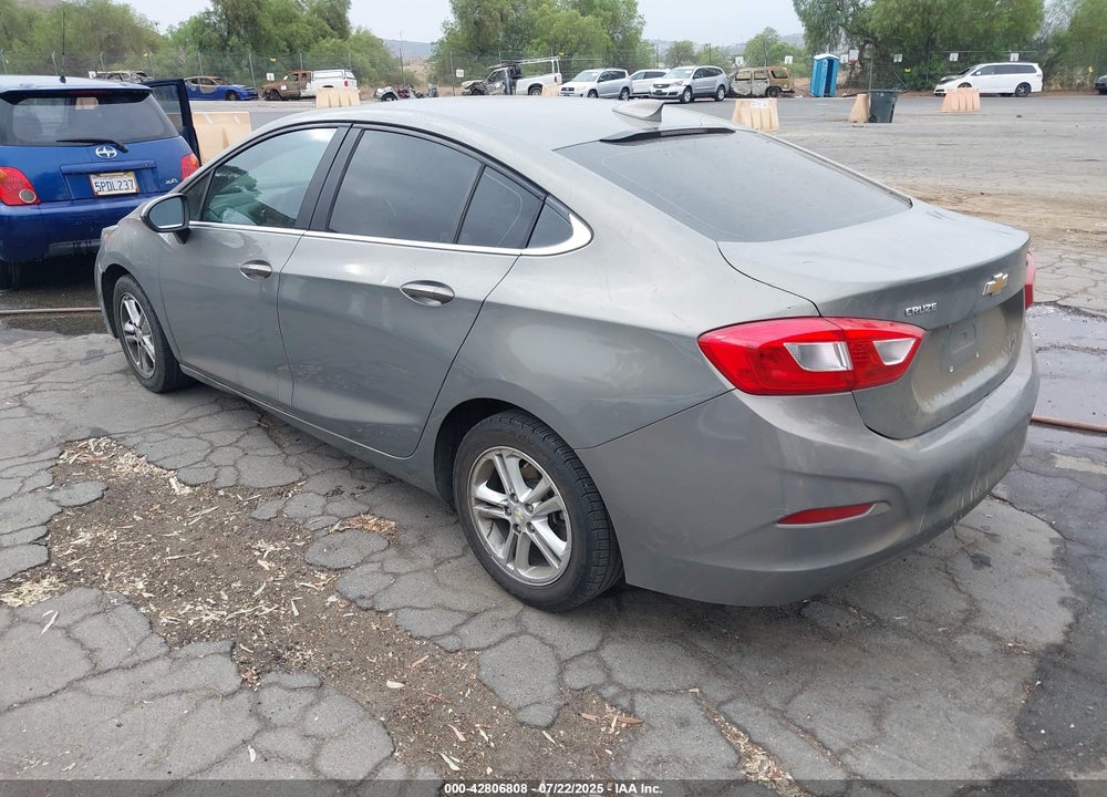 2017 CHEVROLET CRUZE VIN: 1G1BE5SM6H7148821