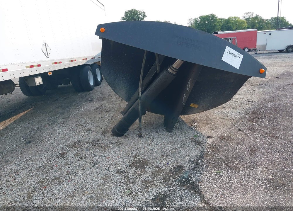 2011 SUPERIOR TRAILER WORKS 40' TRAILER VIN: 1S9DS4022BE573032