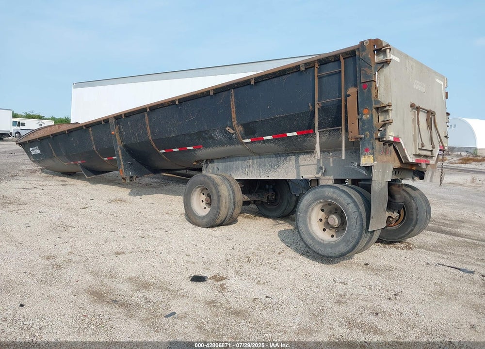 2011 SUPERIOR TRAILER WORKS 40' TRAILER VIN: 1S9DS4022BE573032