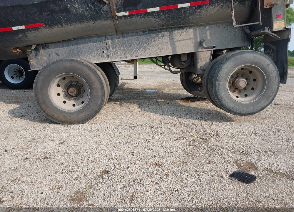 2011 SUPERIOR TRAILER WORKS 40' TRAILER VIN: 1S9DS4022BE573032