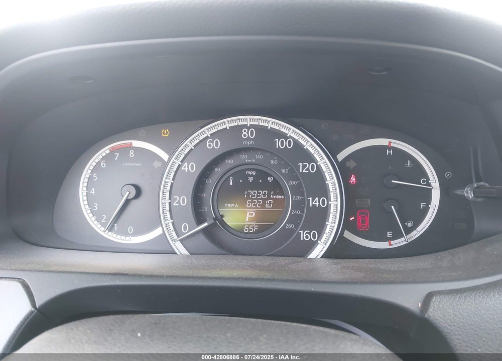 2015 HONDA ACCORD VIN: 1HGCR2F35FA146477