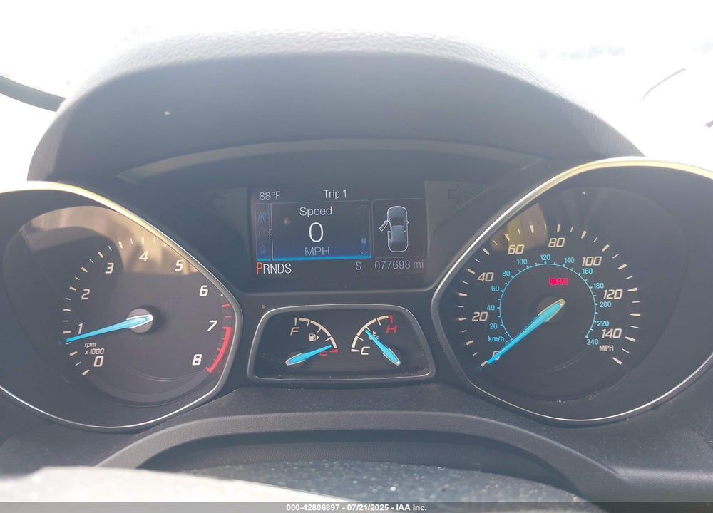 2016 FORD ESCAPE VIN: 1FMCU9GX2GUC48239