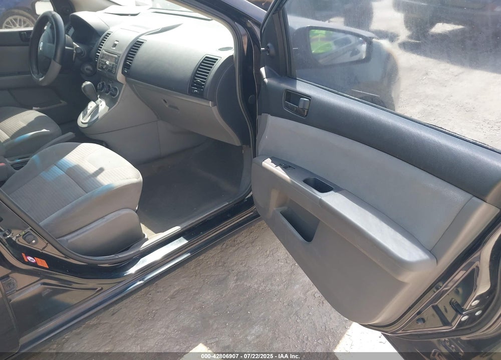 2008 NISSAN SENTRA 2.0 VIN: 3N1AB61E38L741448