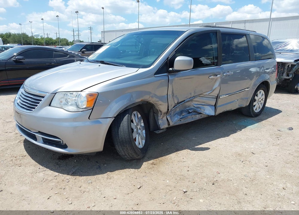2015 CHRYSLER TOWN & COUNTRY VIN: 2C4RC1BG6FR654806