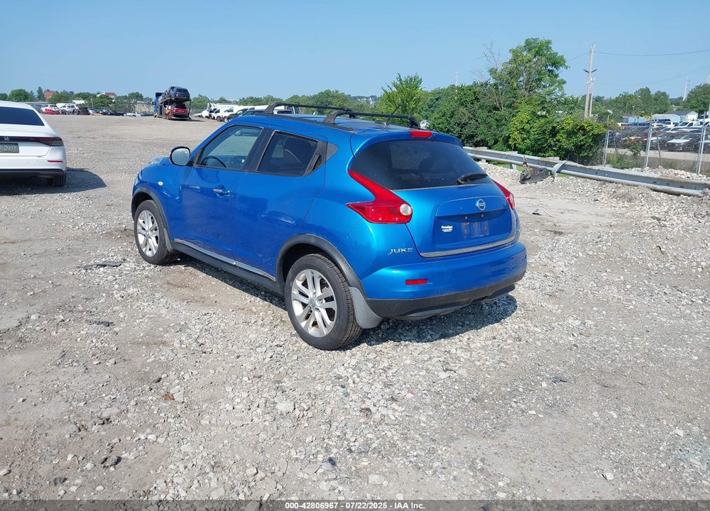 2011 NISSAN JUKE VIN: JN8AF5MV1BT010824