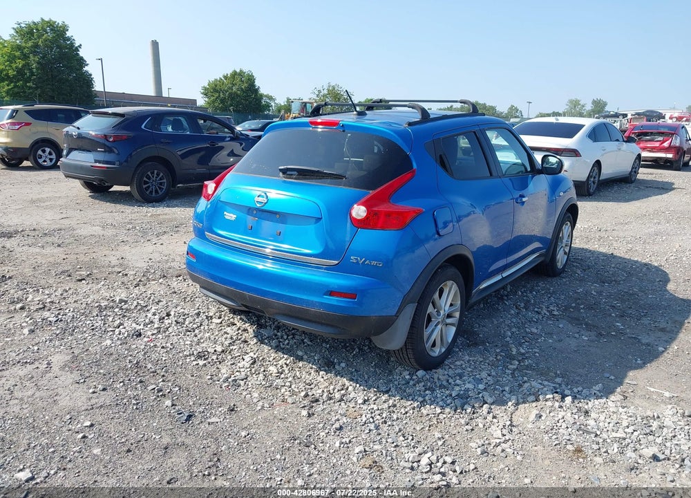 2011 NISSAN JUKE VIN: JN8AF5MV1BT010824