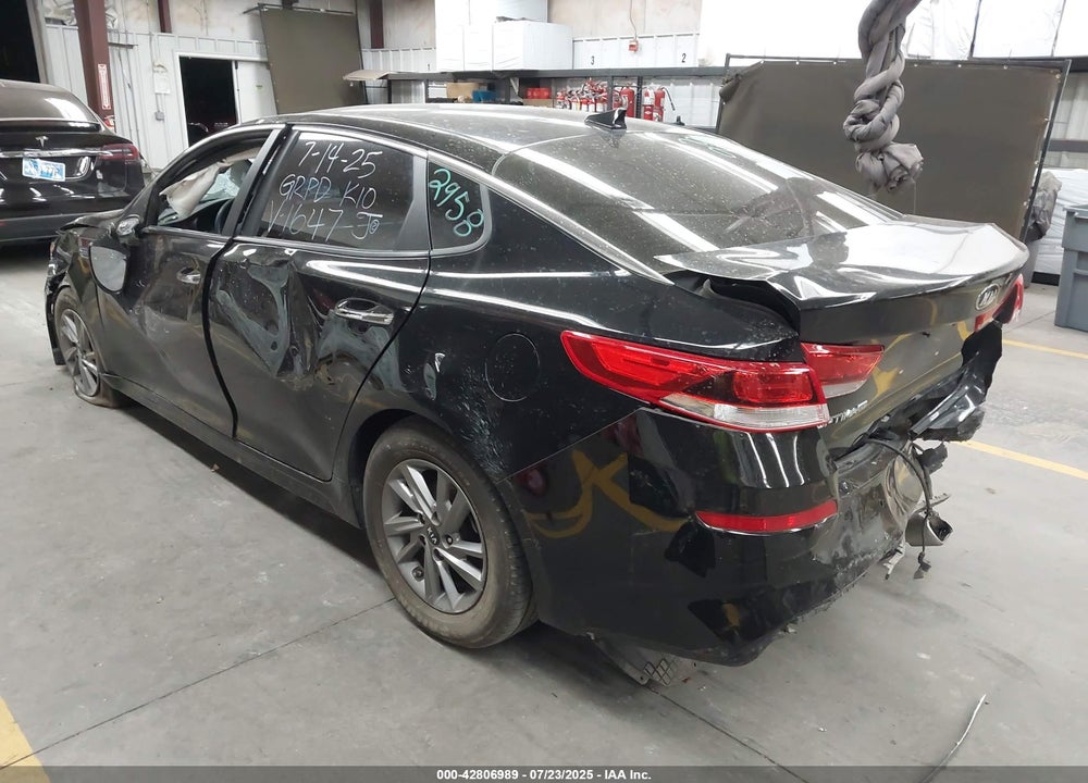 2020 KIA OPTIMA VIN: 5XXGT4L37LG401647