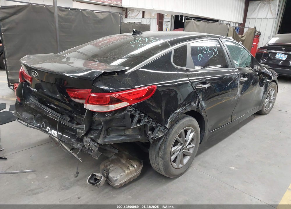 2020 KIA OPTIMA VIN: 5XXGT4L37LG401647