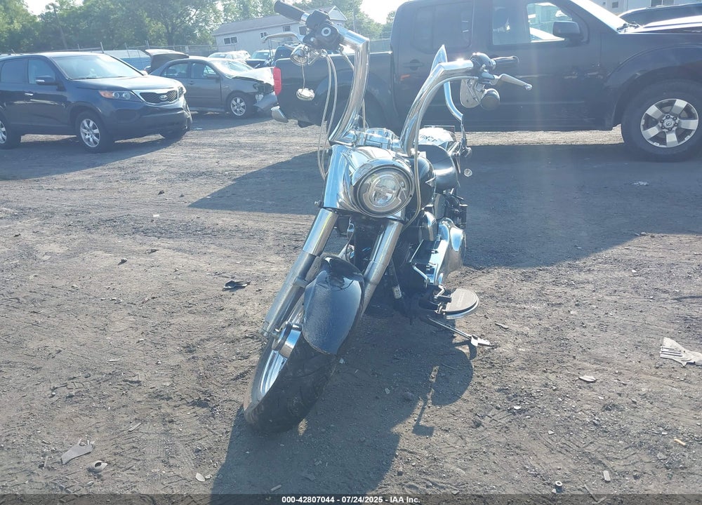 2014 HARLEY-DAVIDSON FLSTF FATBOY VIN: 1HD1BXV10EB049122