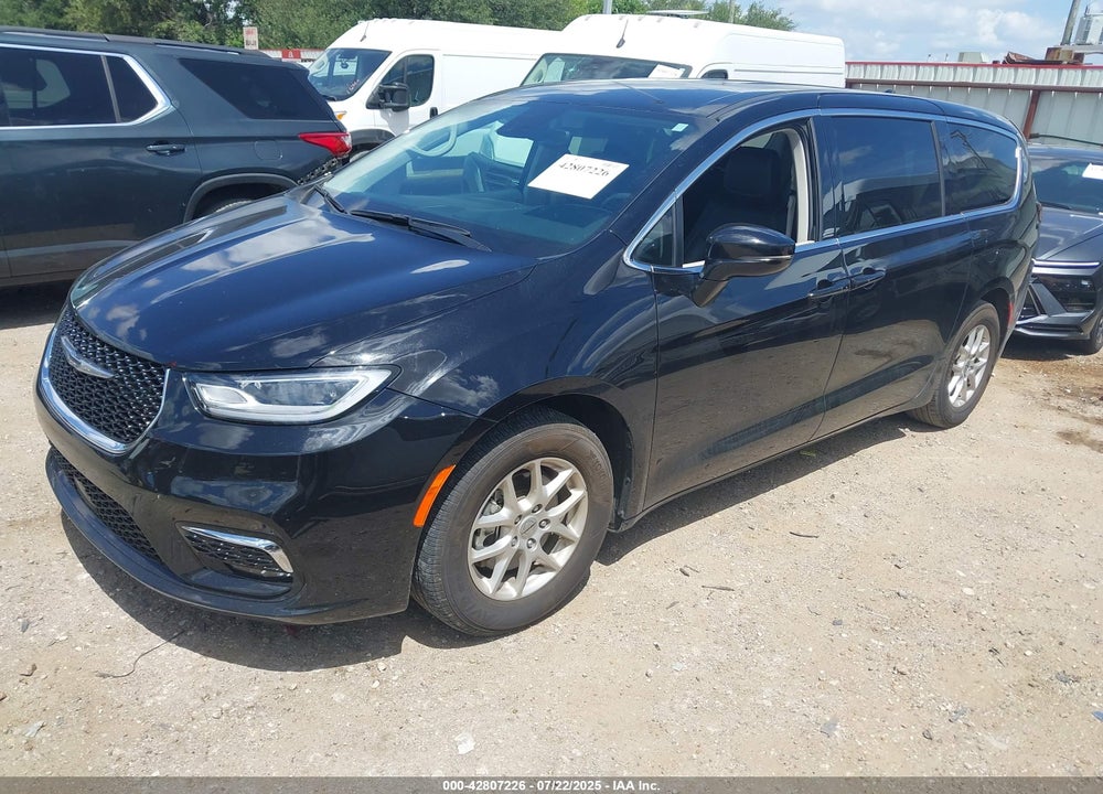2024 CHRYSLER PACIFICA TOURING L VIN: 2C4RC1BG0RR139658