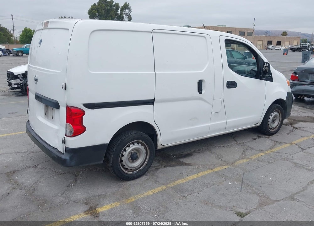 2015 NISSAN NV200 VIN: 3N6CM0KN3FK699035