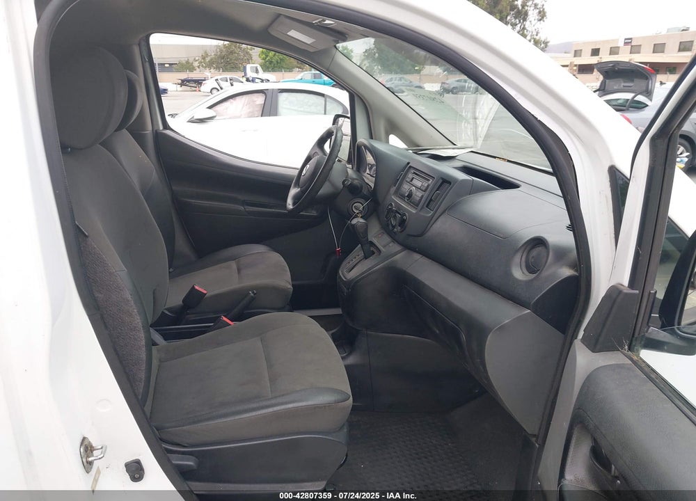 2015 NISSAN NV200 VIN: 3N6CM0KN3FK699035