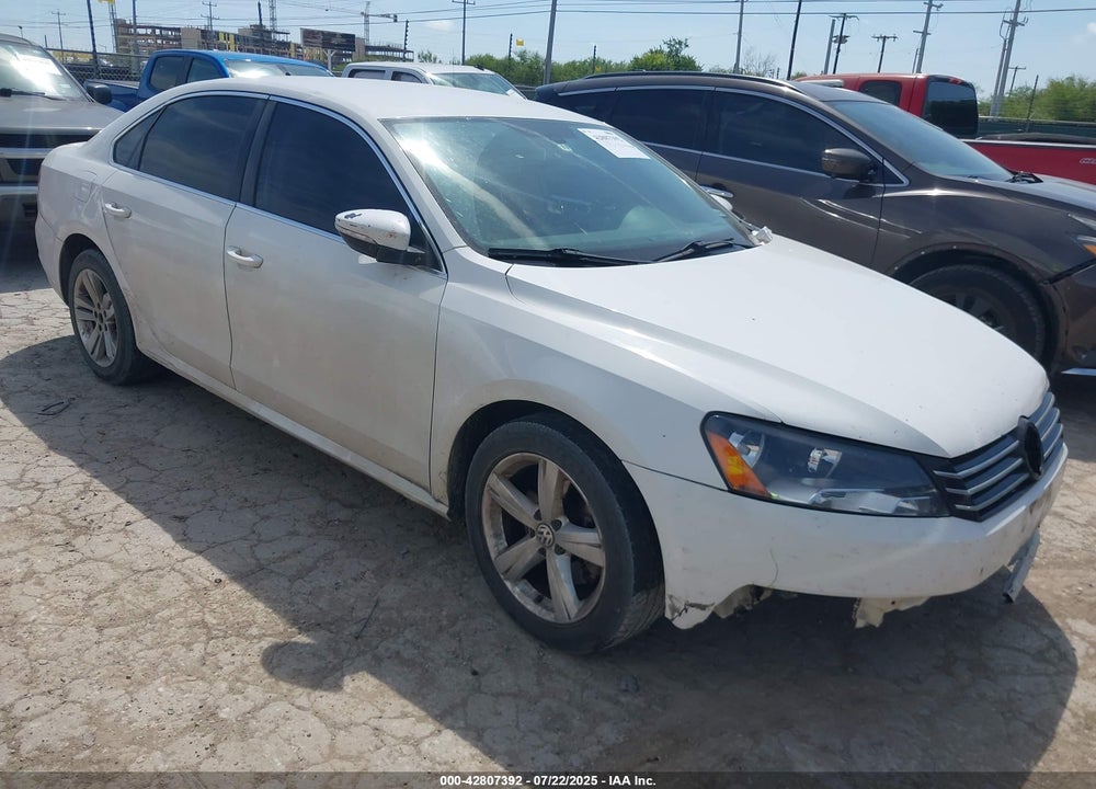 2012 VOLKSWAGEN PASSAT 2.5L SE VIN: 1VWBH7A35CC098848