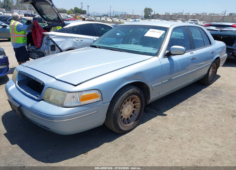 1999 FORD CROWN VICTORIA LX VIN: 2FAFP74W3XX238276
