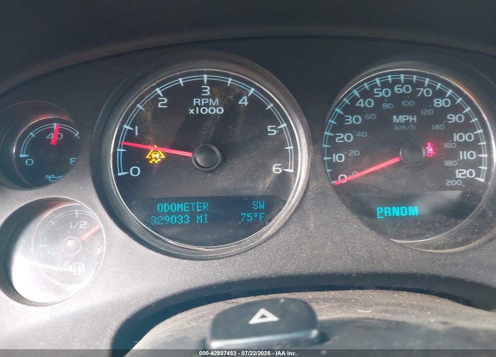 2010 CHEVROLET SUBURBAN 1500 VIN: 1GNUKHE36AR286258