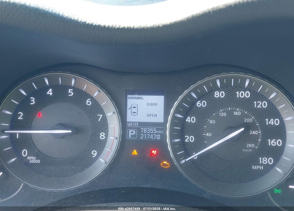 2018 INFINITI Q70 3.7 LUXE VIN: JN1BY1AP9JM180112