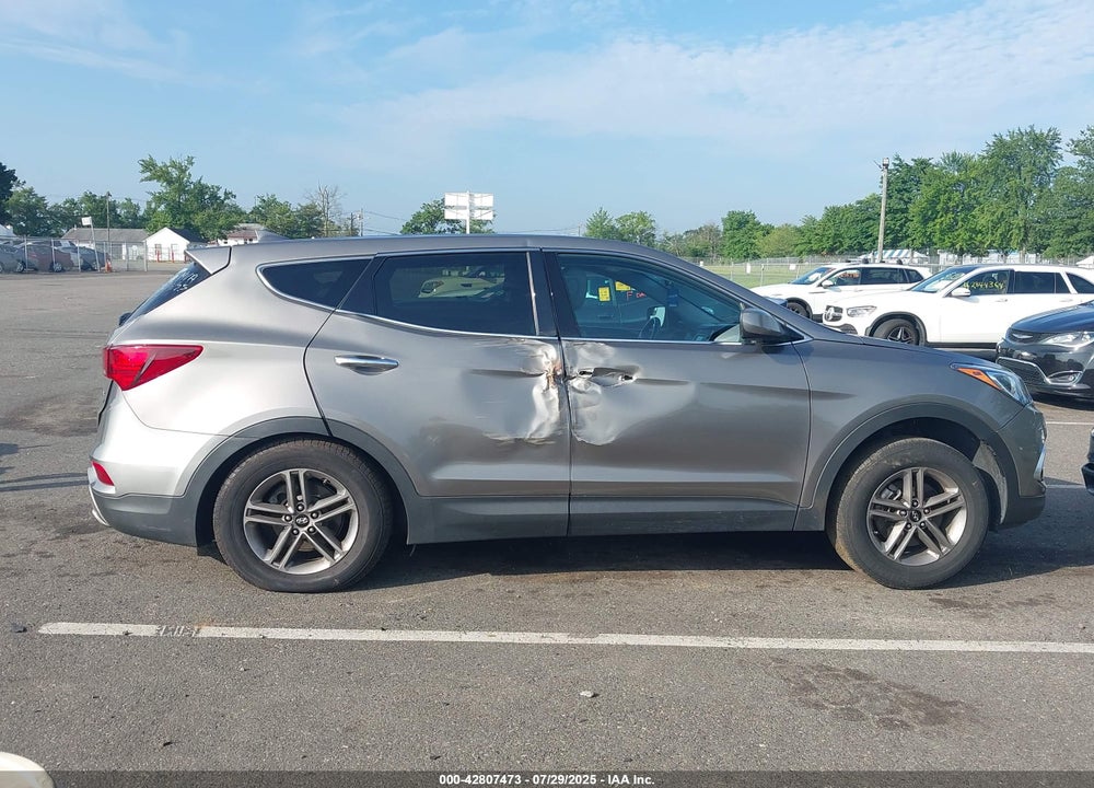 2017 HYUNDAI SANTA FE VIN: 5XYZTDLB9HG396129