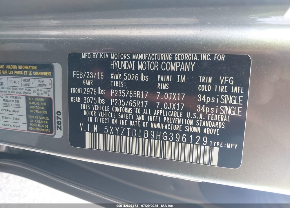 2017 HYUNDAI SANTA FE VIN: 5XYZTDLB9HG396129