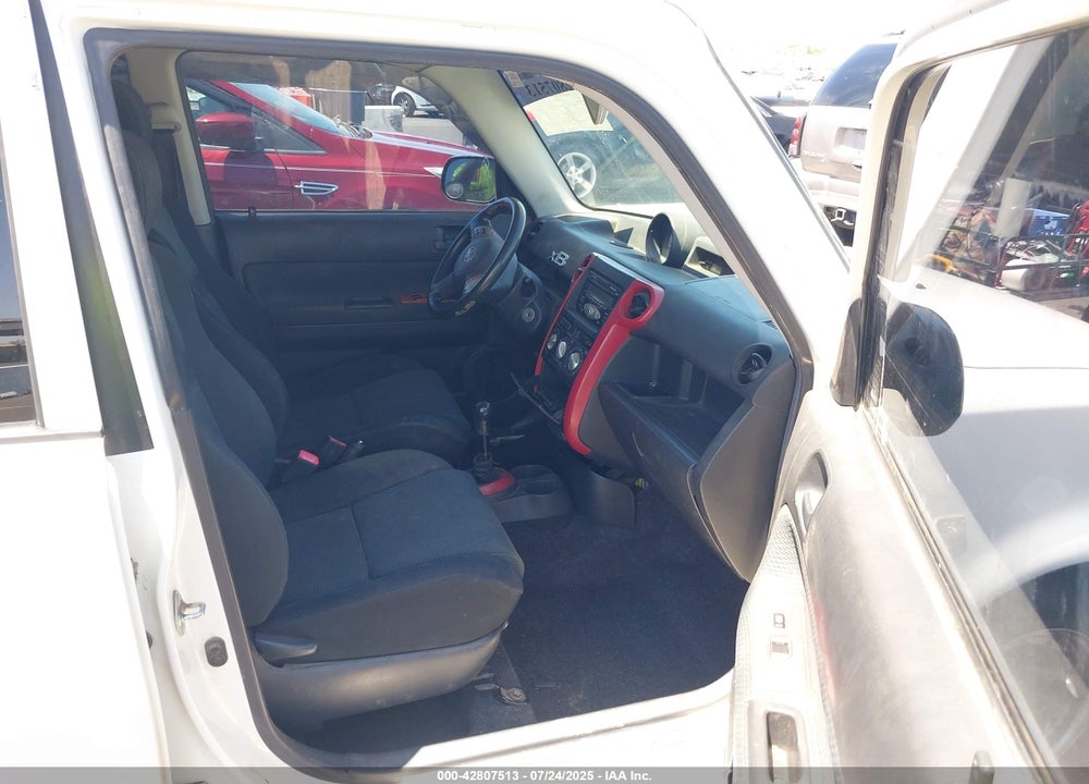 2006 SCION XB VIN: JTLKT334264064661