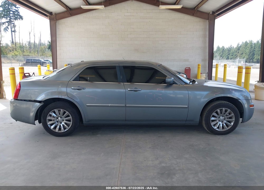 2007 CHRYSLER 300 TOURING VIN: 2C3KA53G07H827793