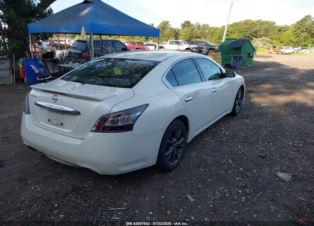 2014 NISSAN MAXIMA VIN: 1N4AA5AP1EC483052