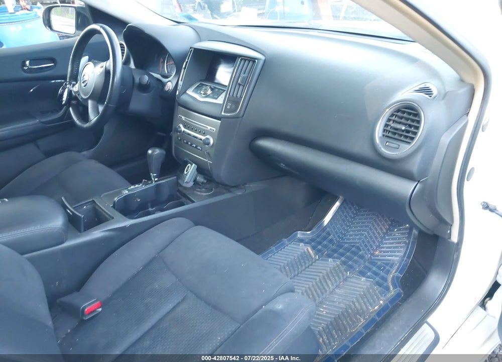 2014 NISSAN MAXIMA VIN: 1N4AA5AP1EC483052
