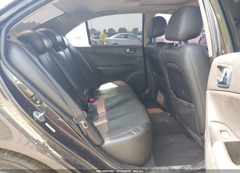 2010 HYUNDAI SONATA VIN: 5NPEU4AC5AH638310